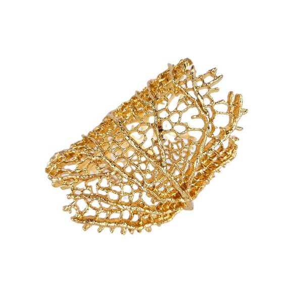 Golden Coral leaf bracelet stunning piece 3.5 inches long. Petite opening 1 inch - Picture 10 of 10